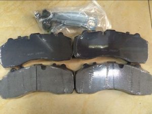 Truck-Brake-Pad-for-Mercedes-Benz